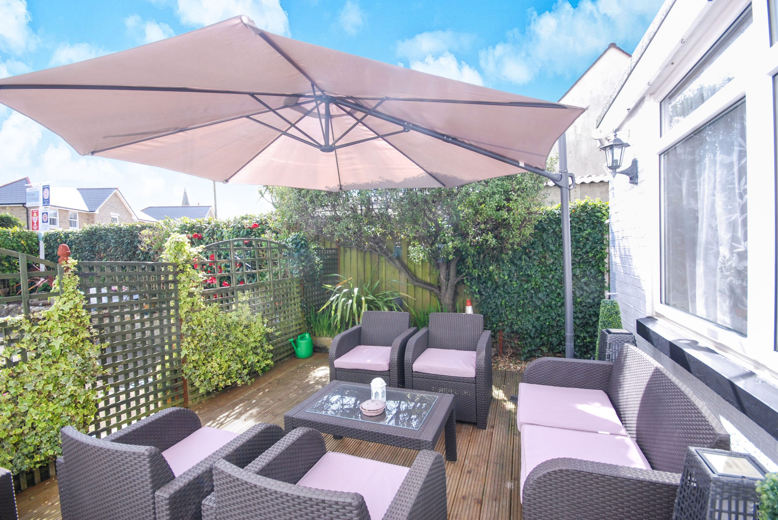 Estate Agent Patio Swiss Cottage 2020 scaled