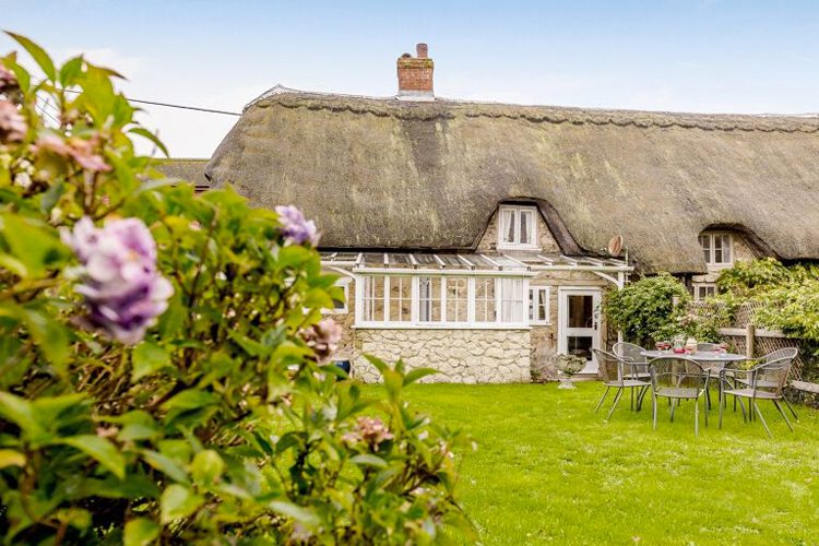 Island Cottage Holidays 1