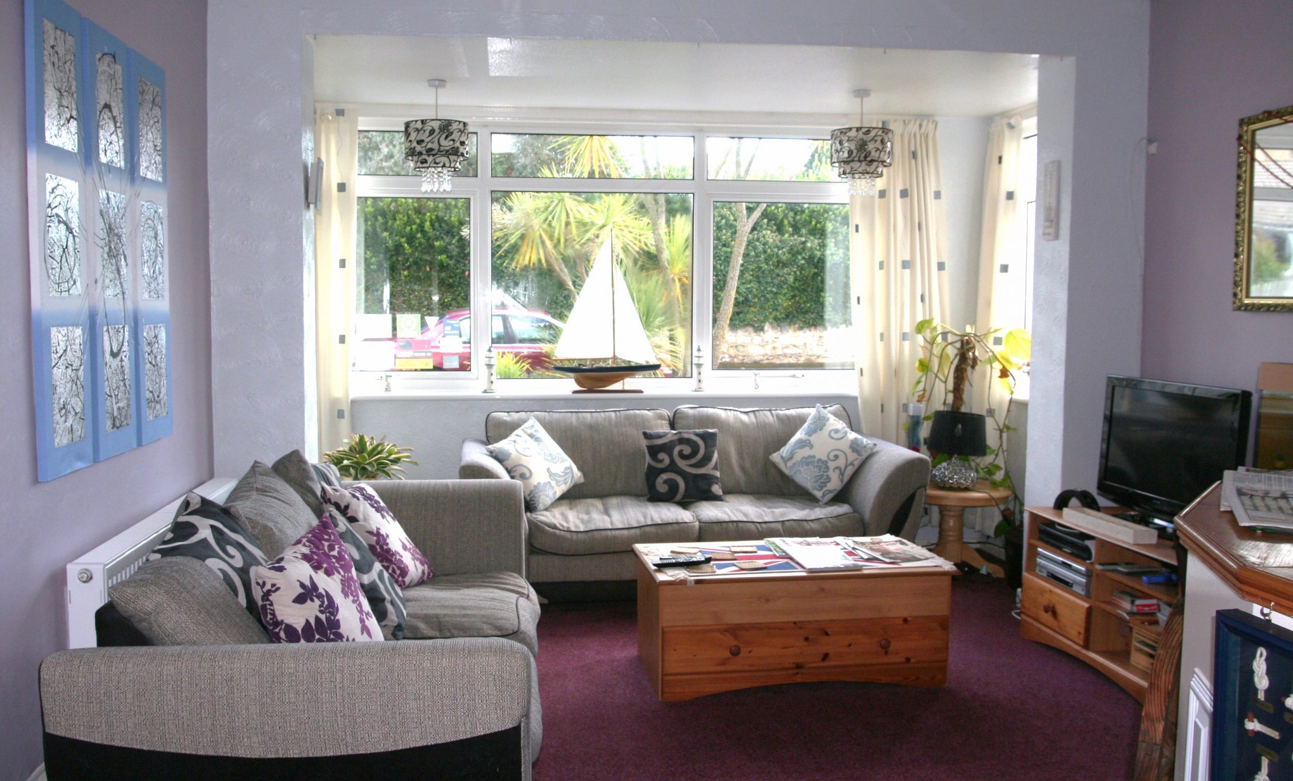 Lounge Swiss Cottage 2020 scaled