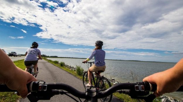 bicycle riders 2071825 1920 e1594977676587