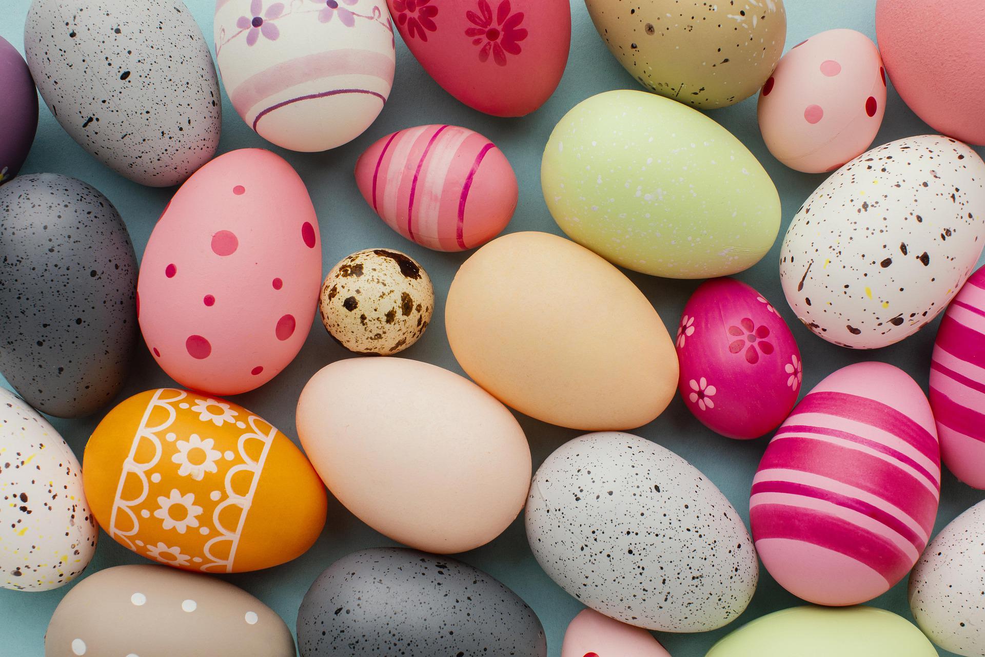 easter eggs 6136257 1920